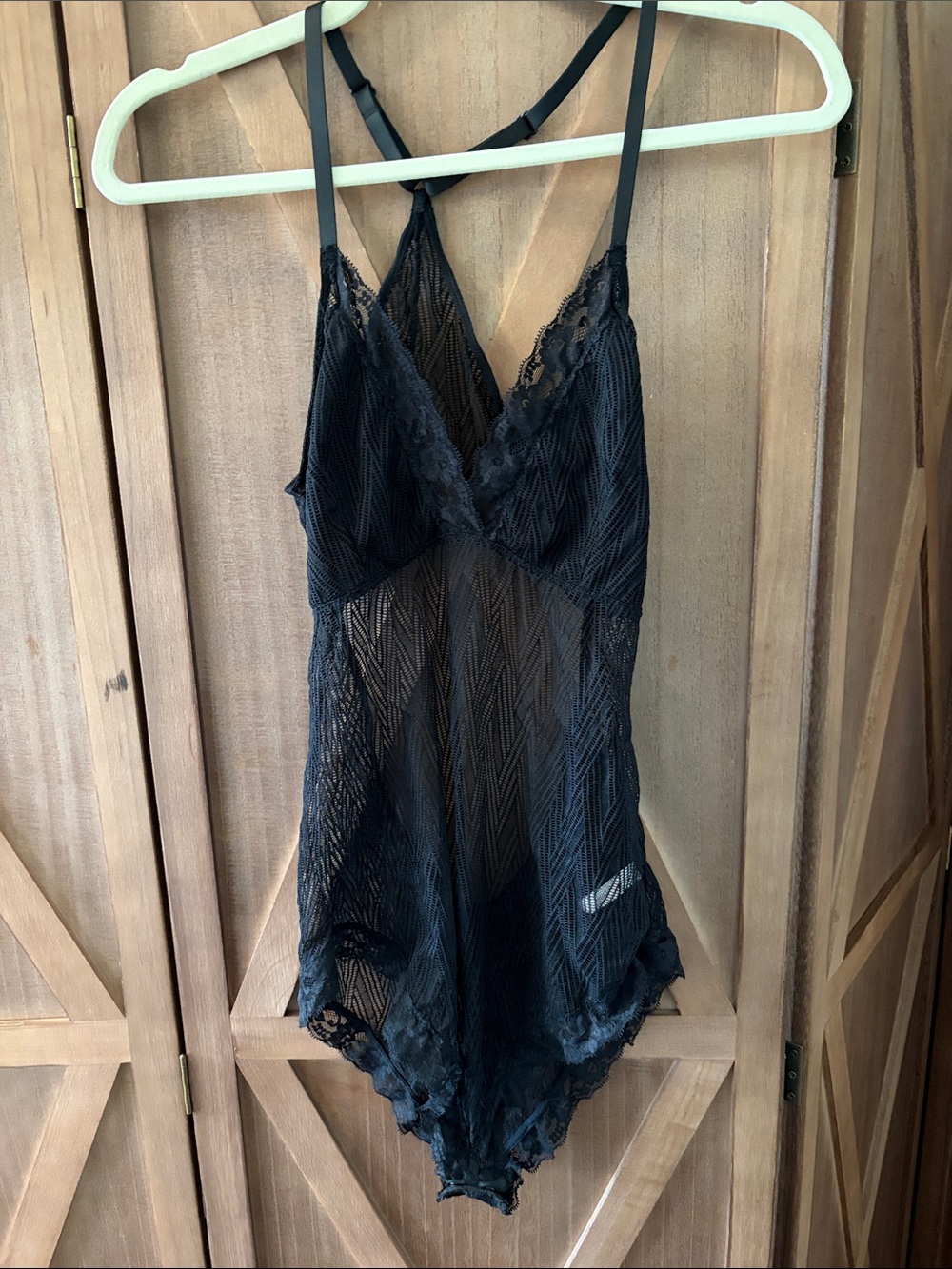 ROSE + VINE Black Lace Racerback Bodysuit SIZE LARGE